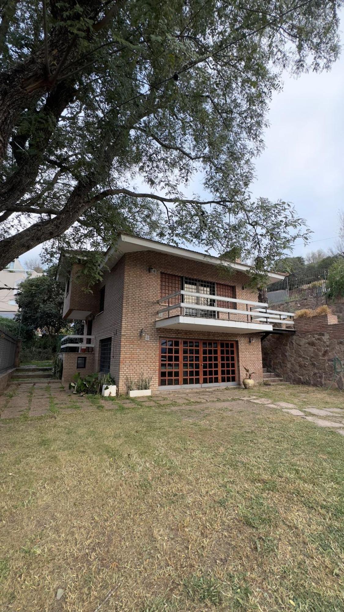 Casa En Carlos Paz - Zona De Montana Villa Carlos Paz